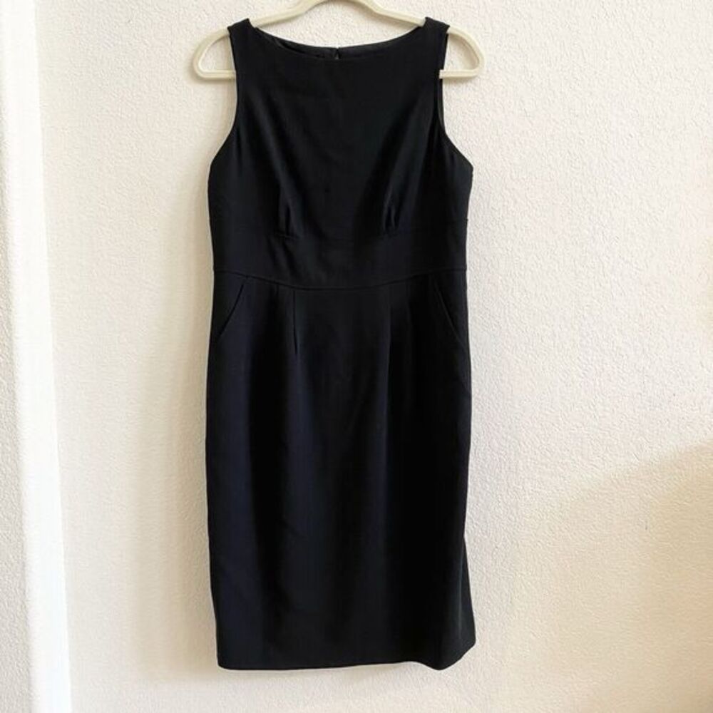 Magaschoni Womens Dress Knee Length Size 10 Wool Pockets Black Zip Back Lined